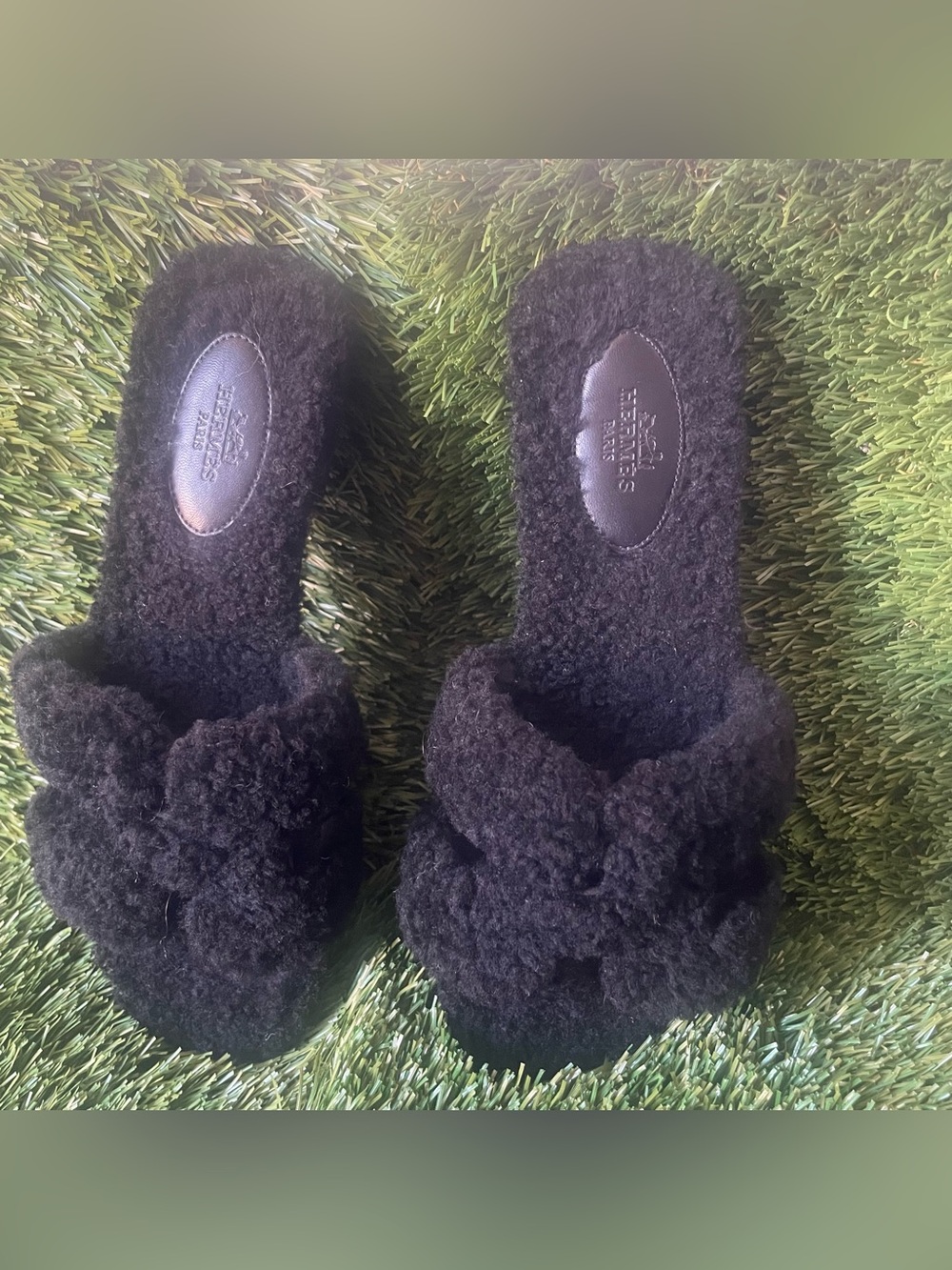 Hermès Oran Teddy Shearling Fur Sandals Black Size 38 EU / US 8